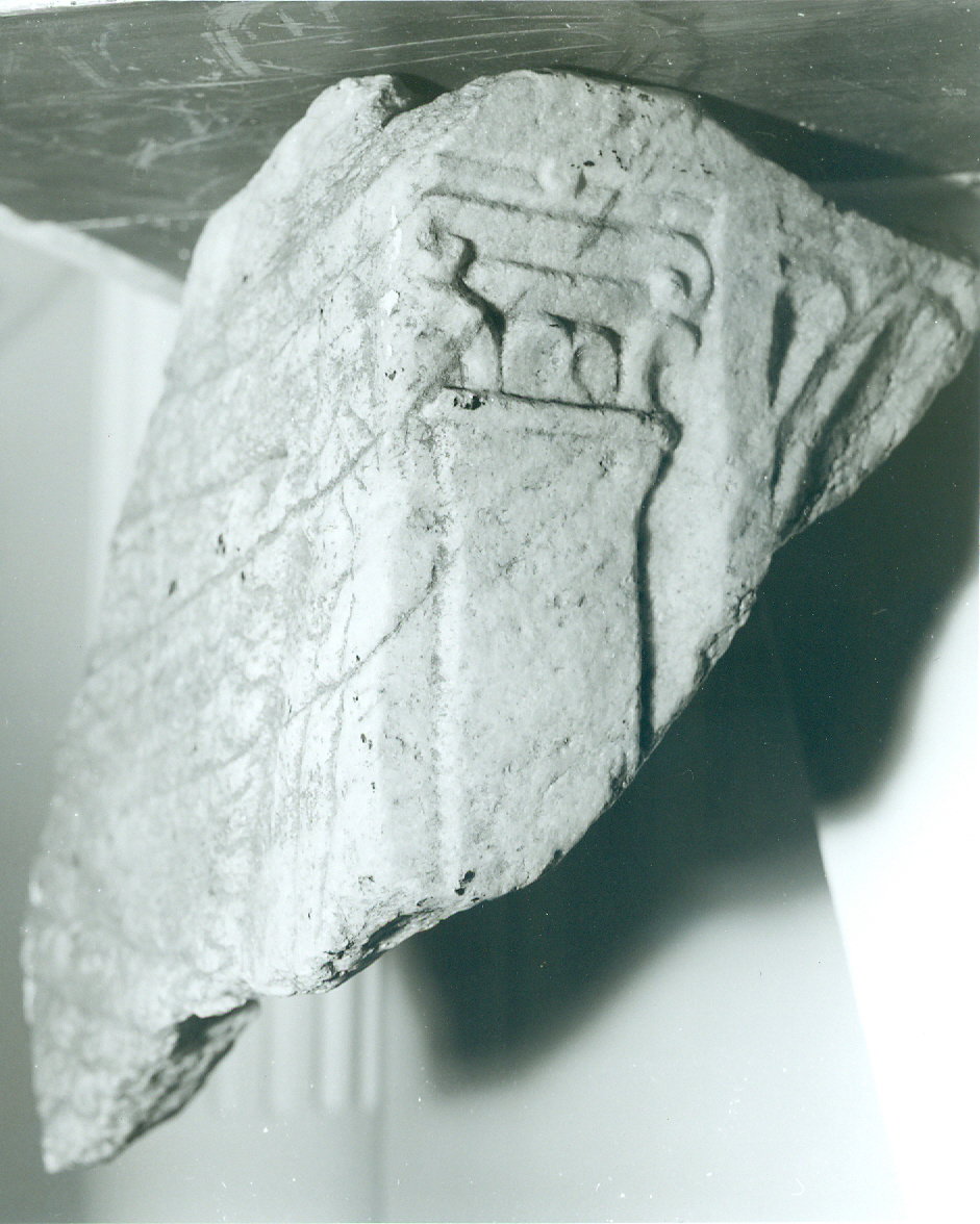 sarcofago (SECOLI/ ARCHI DI SECOLI/ III-IV)